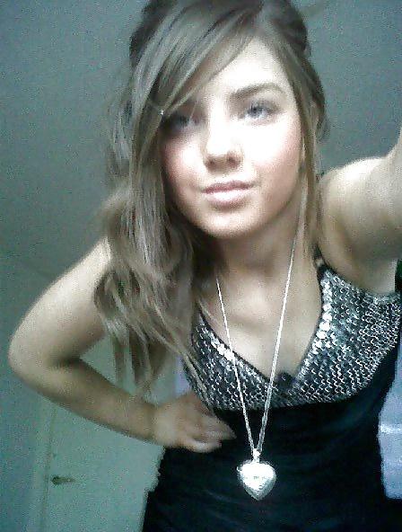 13P Chav tease Sofia!