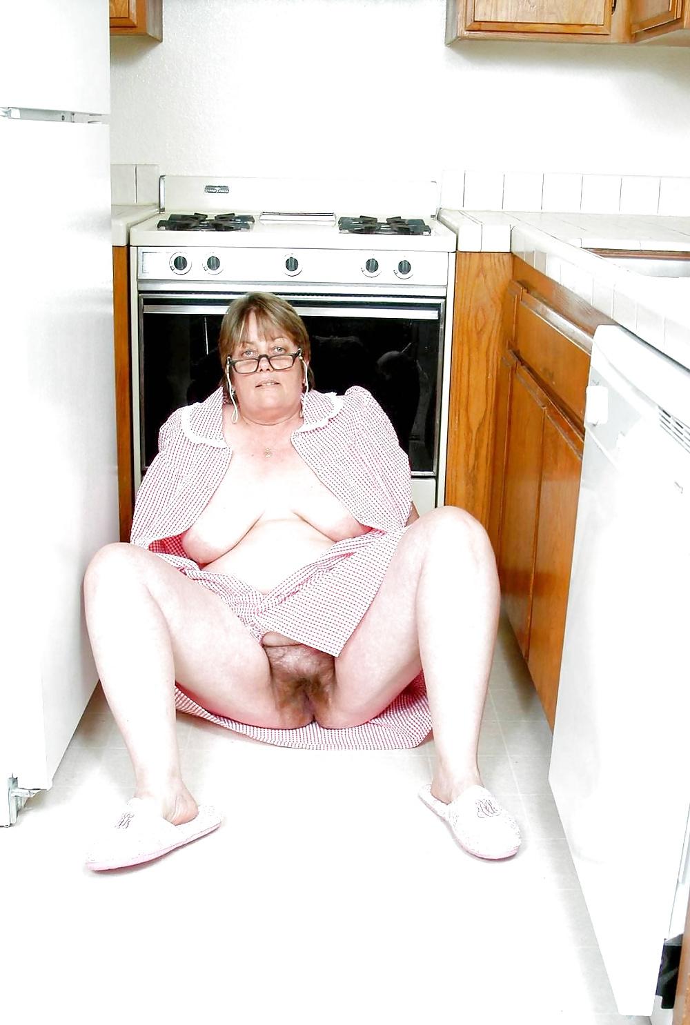20P Georgia's Big Hairy Cunt