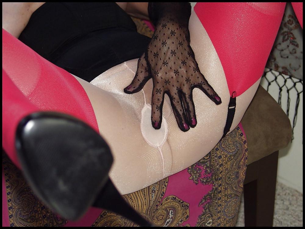 4P 39 girdle mature pantyhose and more by fruchtbaerchen