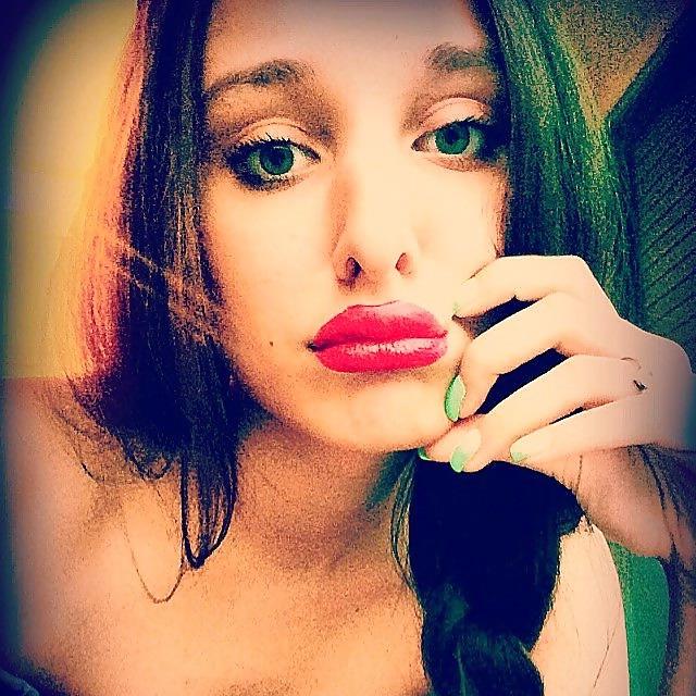 15P Cum on my whore face!