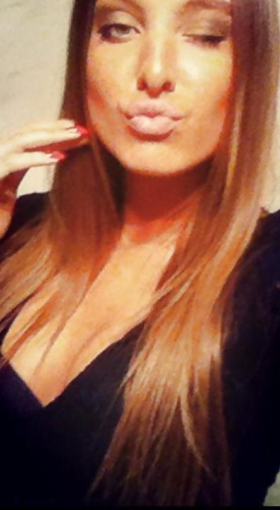 15P Cum on my whore face!