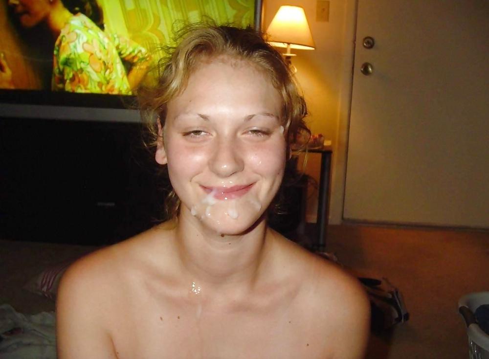 25P Taking cum while on their Knees No Boob shot