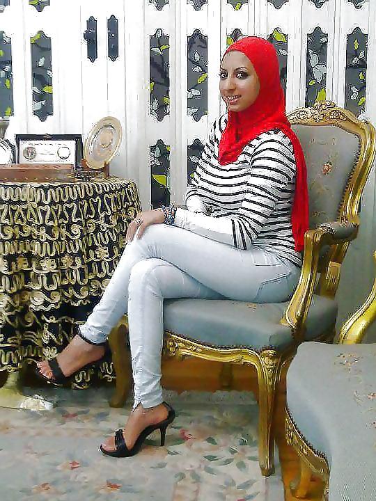 17P Hijab and lovely face