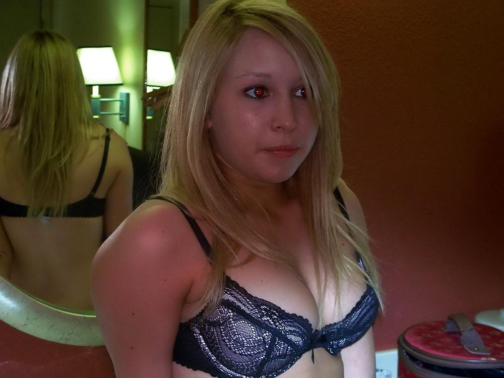 25P Sexy Teen In Hotel Room