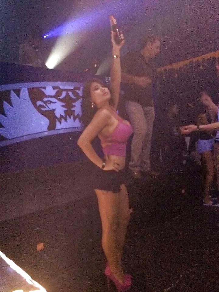 25P Private Facebook thai milf