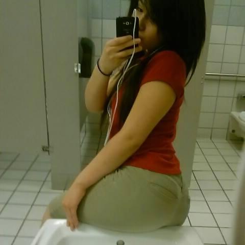25P Cum on my high school friends 