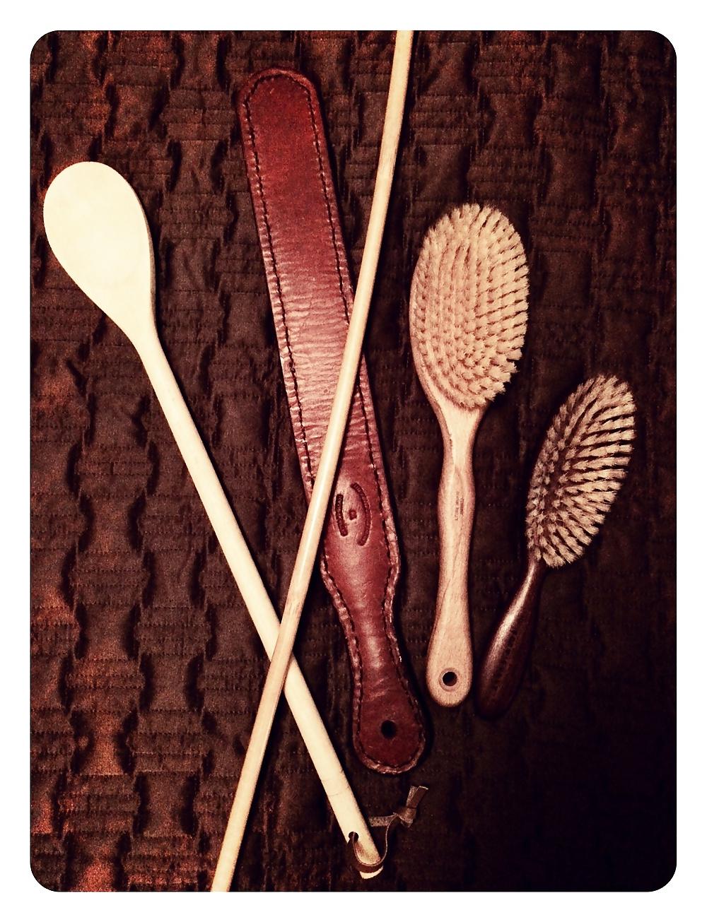 22P The Brush waits (Angry Moms)