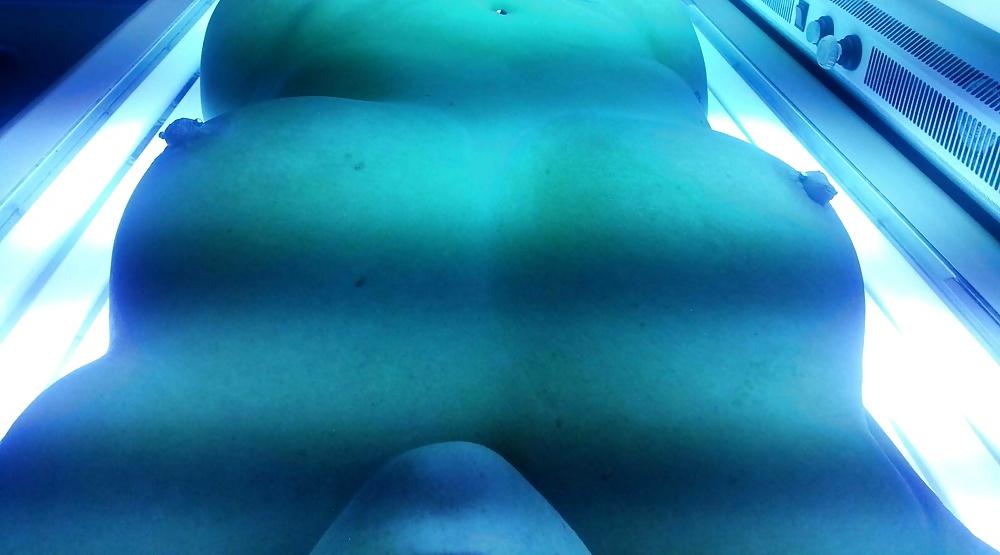 9P Would you cum on my tits?