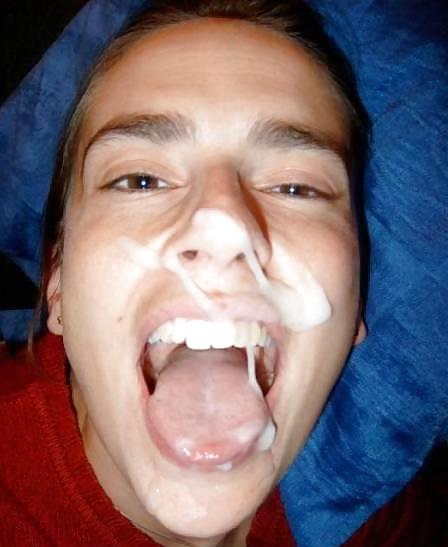 25P Tongue Out Taking Cumshot