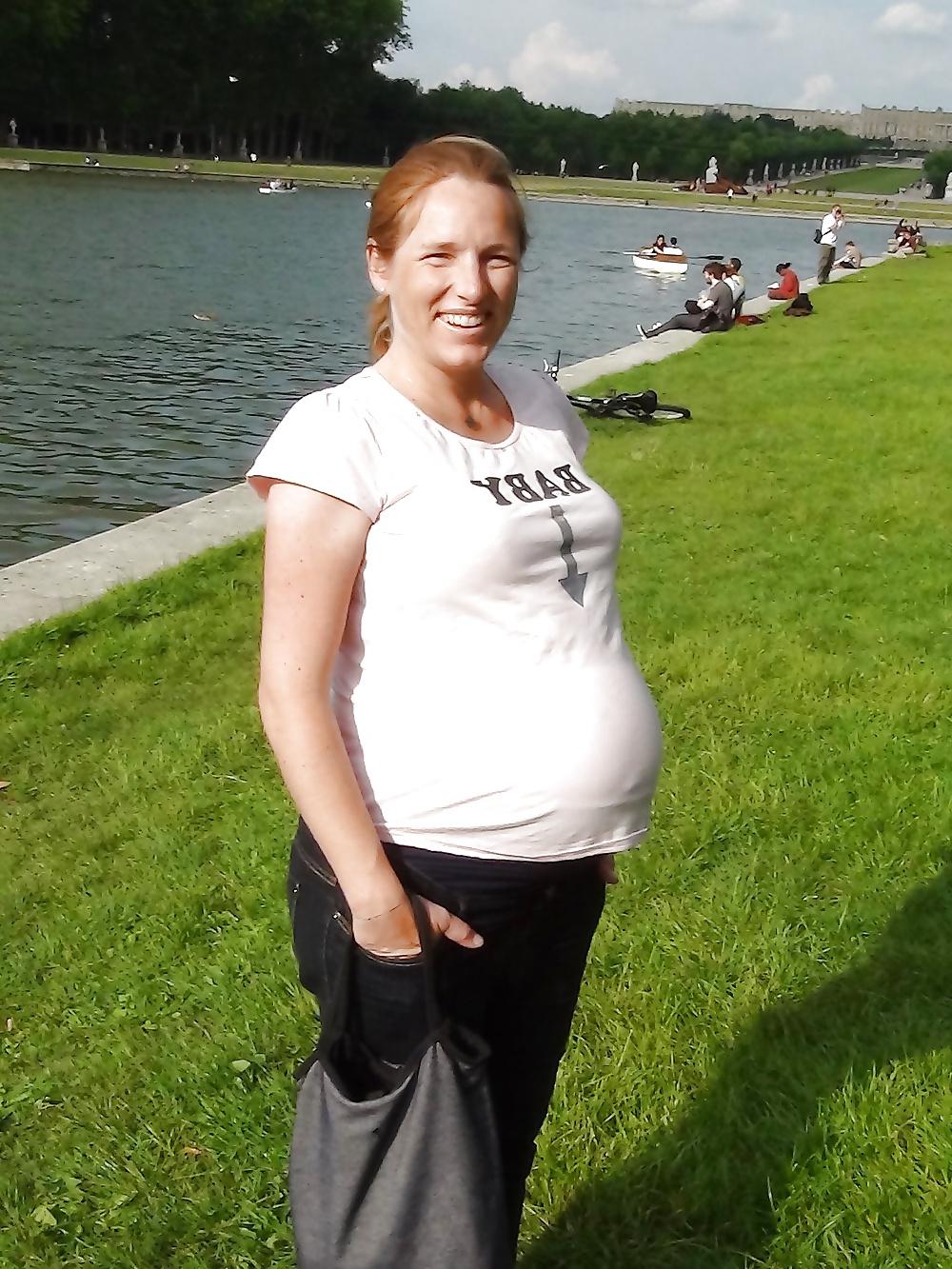 25P Enceinte - Pregnant 33