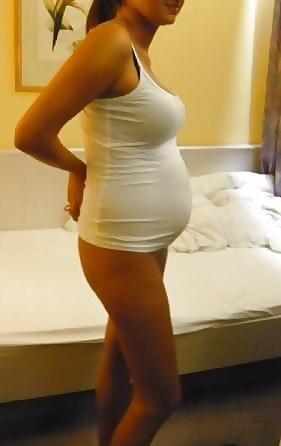 25P Enceinte - Pregnant 33