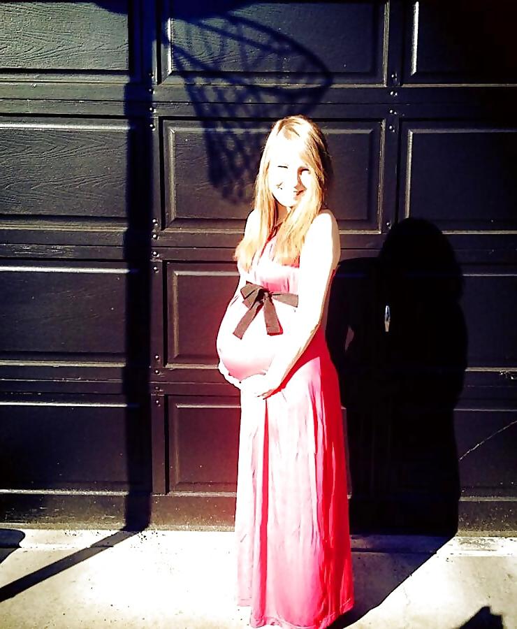 25P Enceinte - Pregnant 33