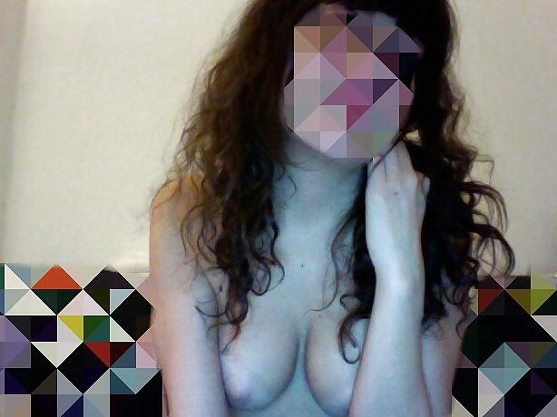 13P My girlfriend. Tits, ass, feets...I love my sexy girl