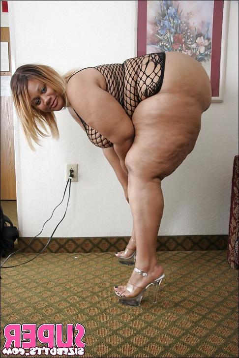 25P Thick girls 
