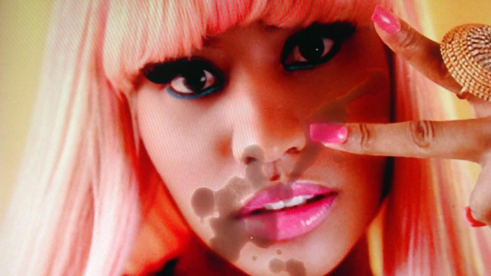 4P Nicki minaj cum