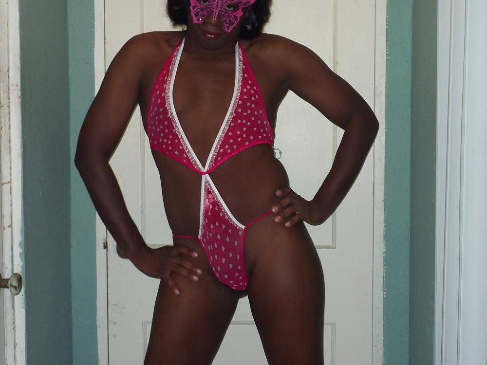 25P Pretty in Pink (Swinsuit Edition) 2