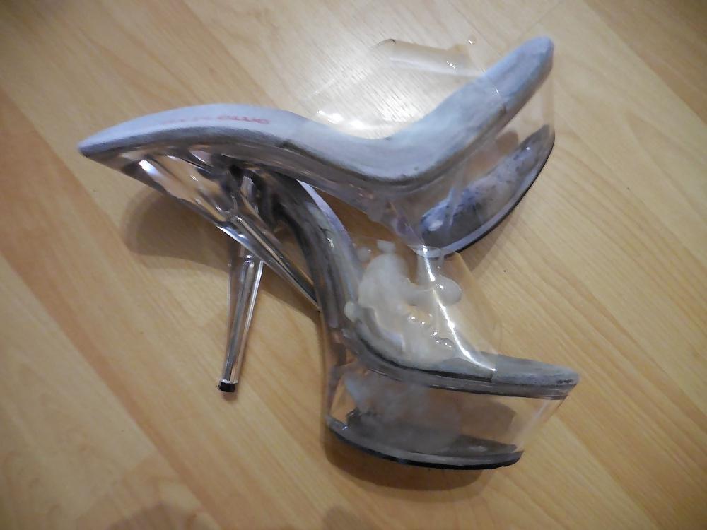 11P Cum on clear High Heels