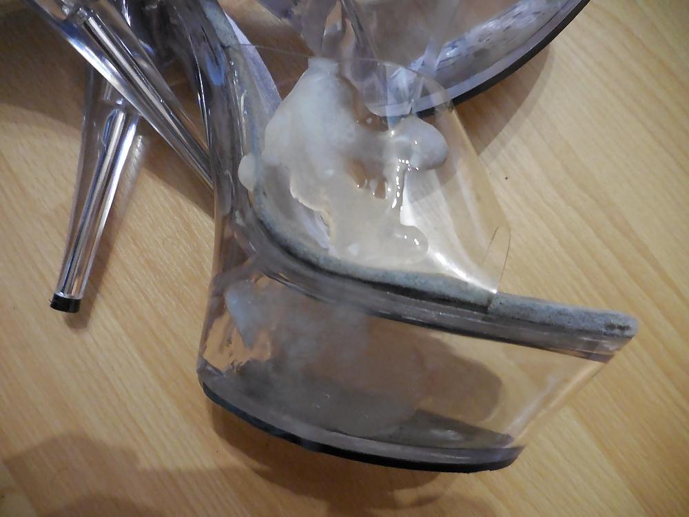 11P Cum on clear High Heels