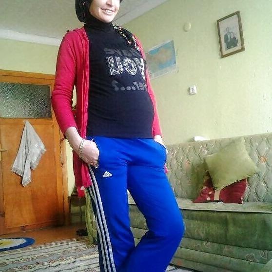 25P Hamile turk kizi - turkish pregnant girl