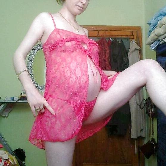 25P Hamile turk kizi - turkish pregnant girl