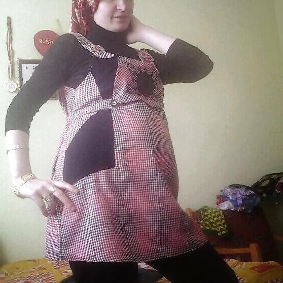 25P Hamile turk kizi - turkish pregnant girl