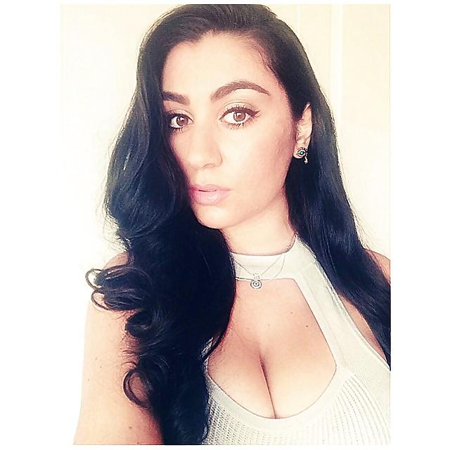 18P Arab beauty 34 - Cum on her