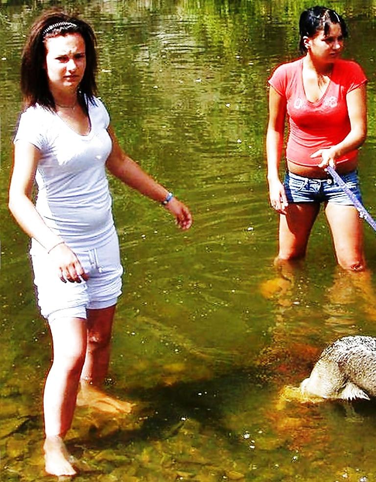 25P Private Pics - Summer at the lake - two young Teengirls