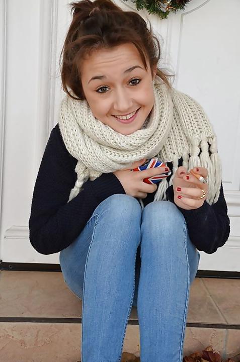 25P Pretty Slutty Teen