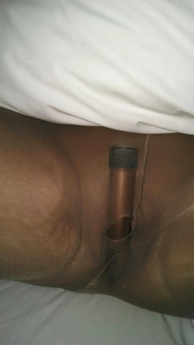 10P Pantyhose MILF