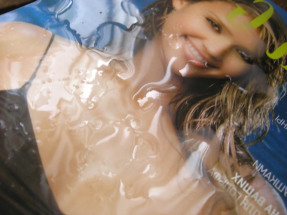 6P Cum on Jessica Alba