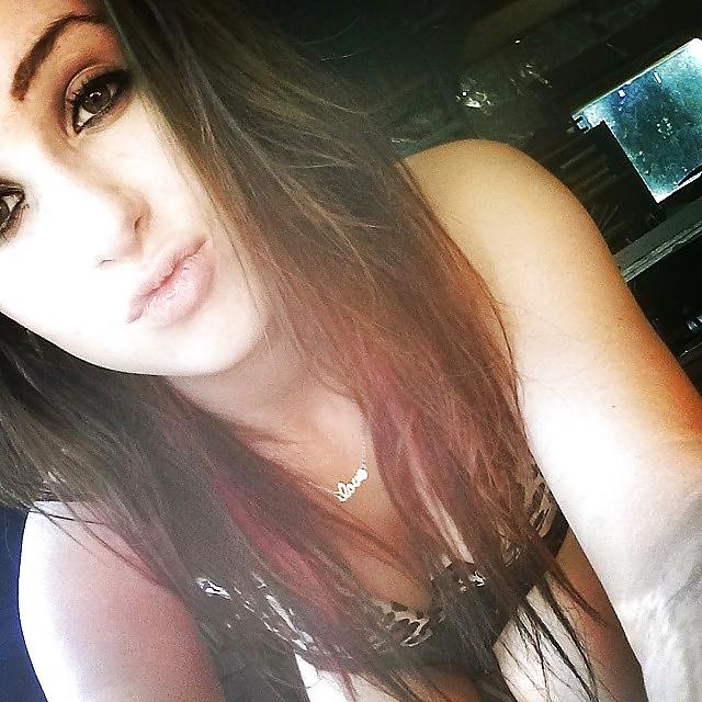 22P Please cum on my face 