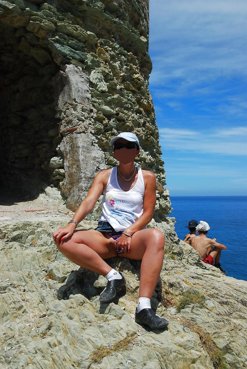 6P MILF at the beach  2