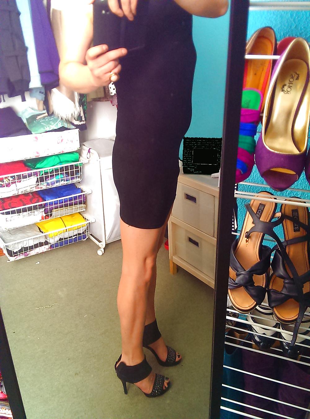 25P Sissy zoe Dressing Room