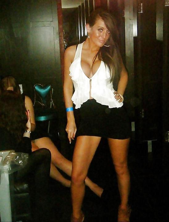 25P Big fake tits ugly faced chav slut lisa