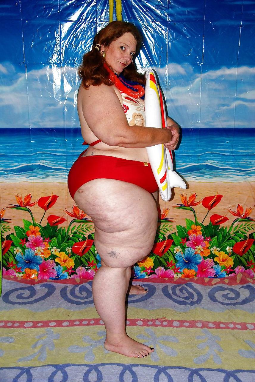 25P Thick Thighs 5