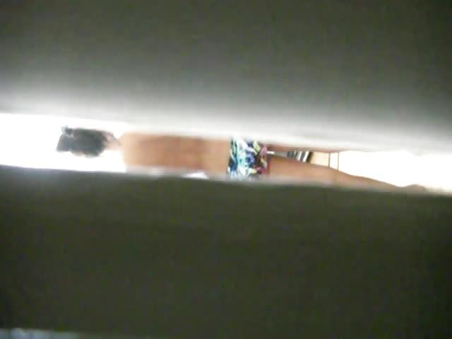 18P Friend changing after beach