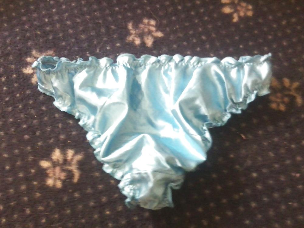 20P Girlfriend fresh panties