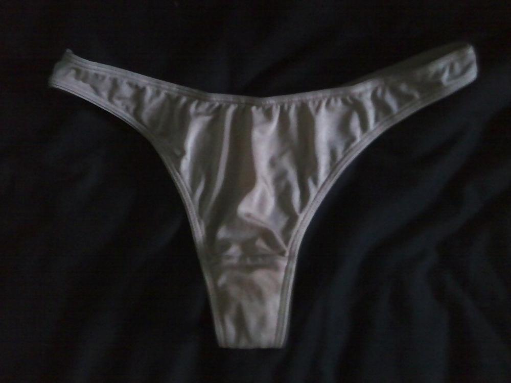 20P Girlfriend fresh panties