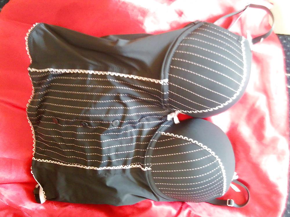 20P Girlfriend fresh panties