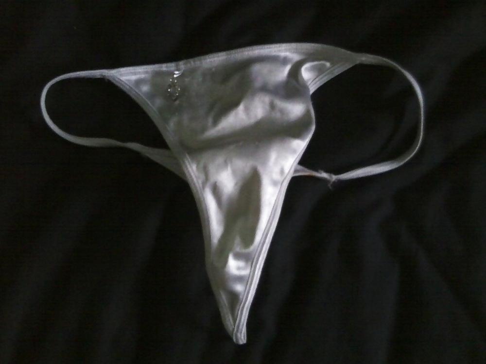 20P Girlfriend fresh panties