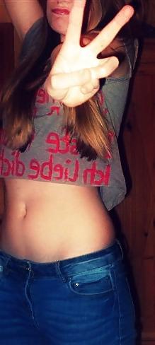 24P Ich  .. bitte besamen und posten.. cum on me 