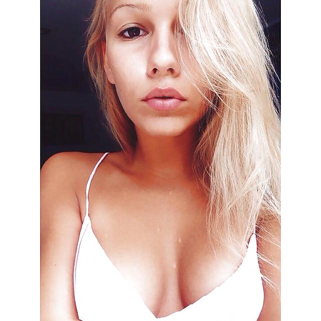 19P I want your cum on my pics!