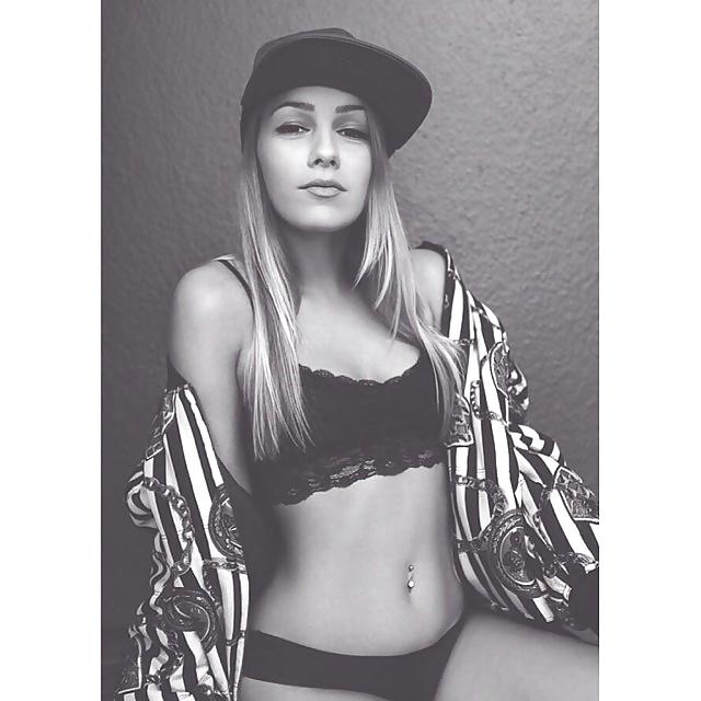 19P I want your cum on my pics!
