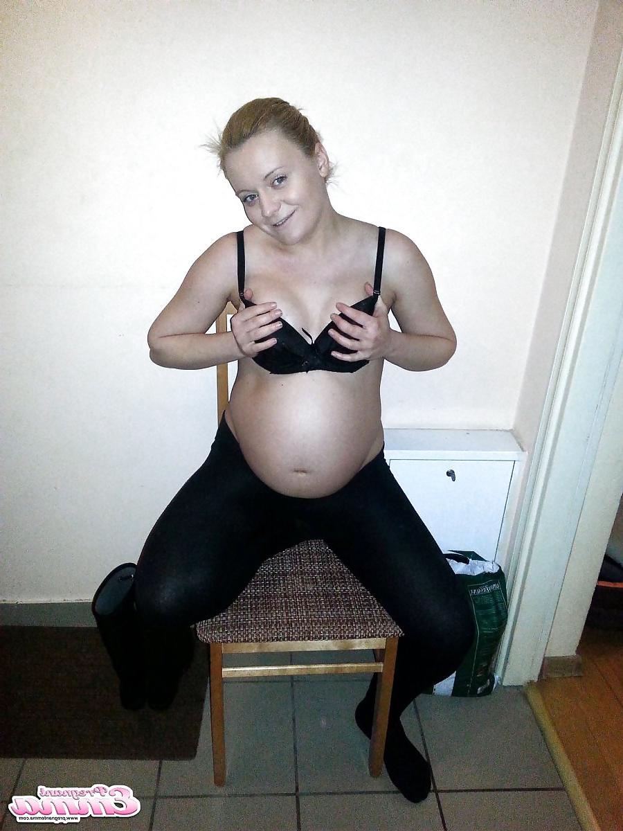 15P Pregnant Emma from PregnantEmma.com #02