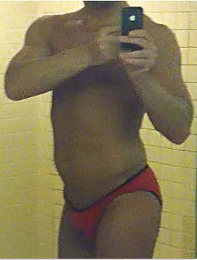 25P Gym Locker Room (Thonging, Semi Hard, Cockring)