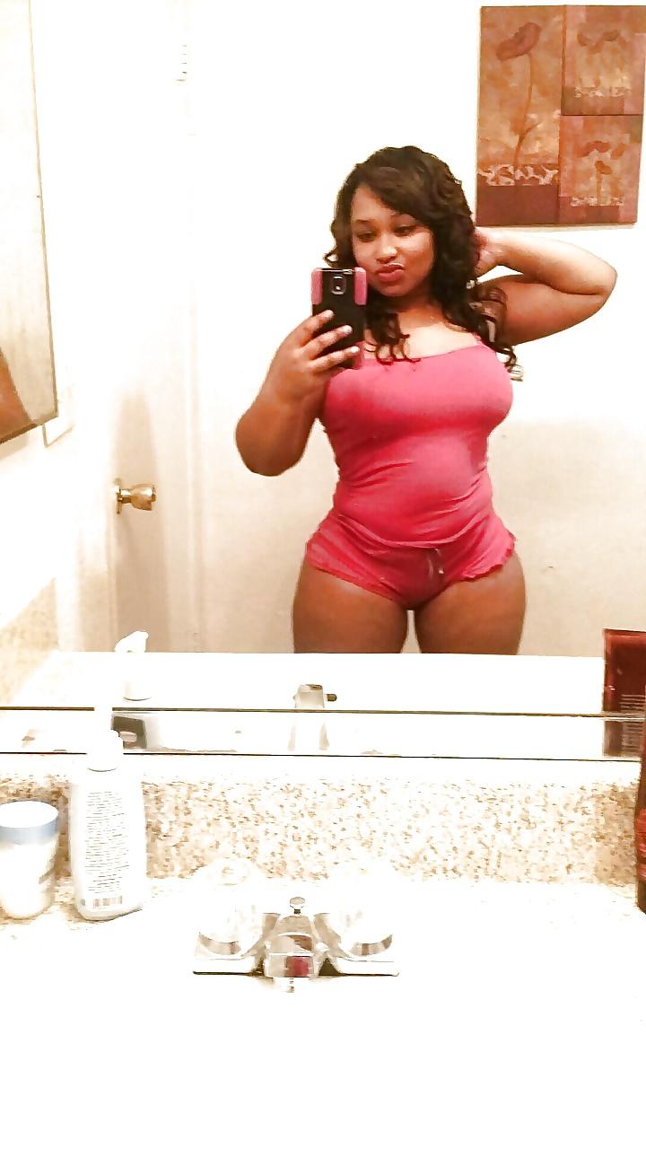 25P Thick ass girls #2