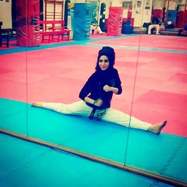 12P Arab beauty 36 - Cum on her 