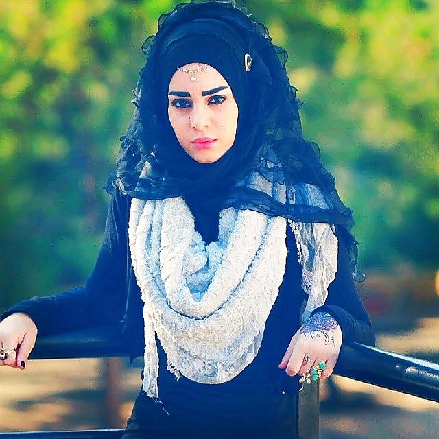 12P Arab beauty 36 - Cum on her 