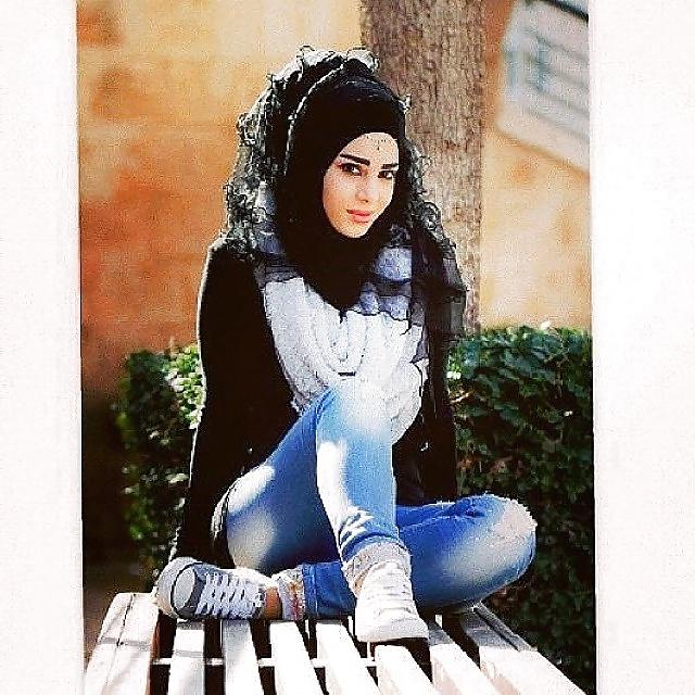 12P Arab beauty 36 - Cum on her 