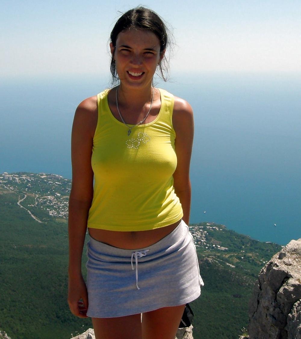 25P Les salopes ( no bra )